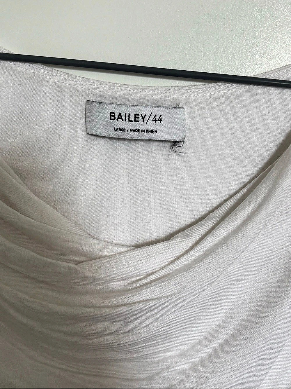 Bailey/44   Draped Ruched Tunic in White Size L - Picture 2 of 7